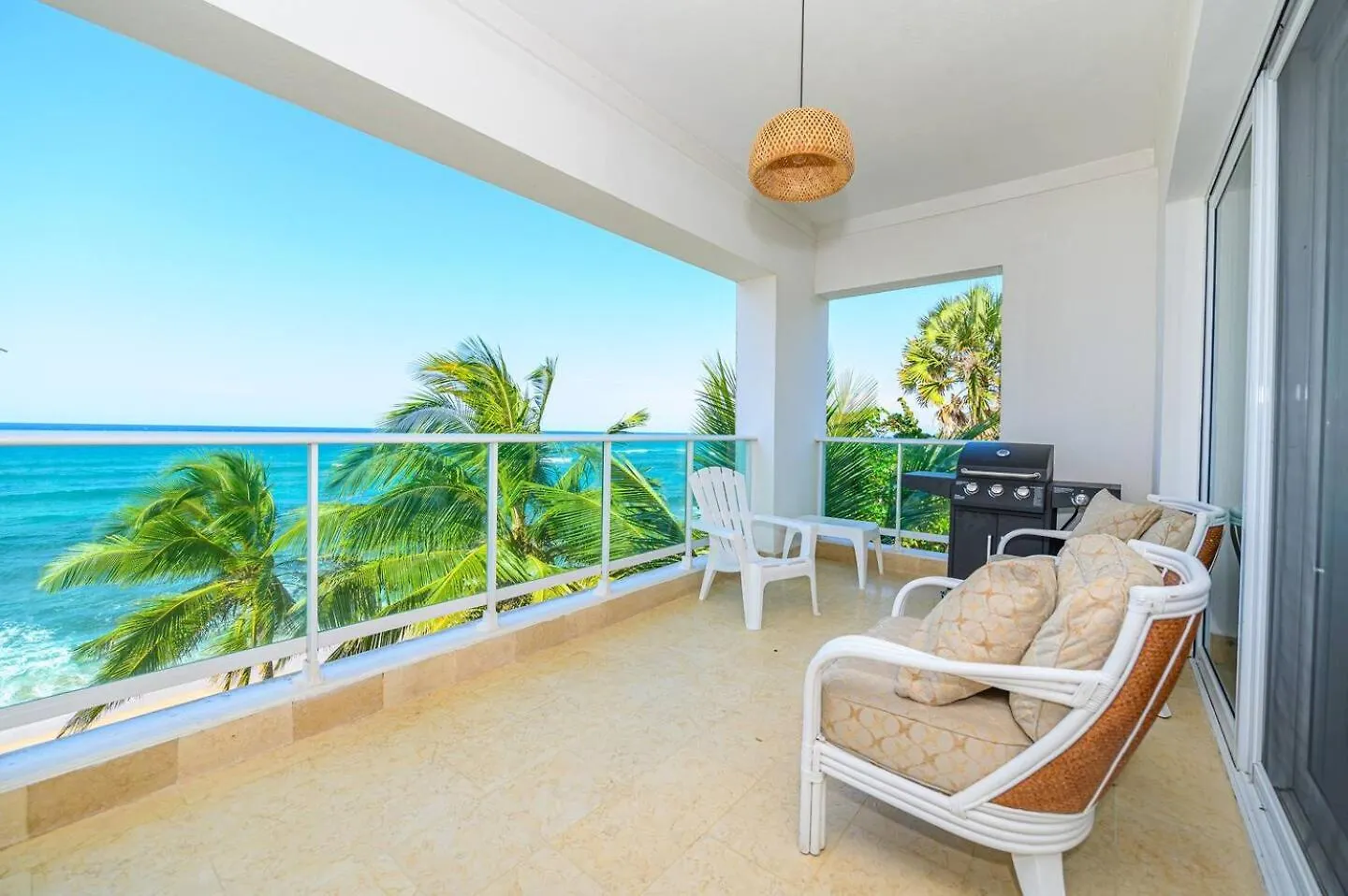 Bluegreen Oceanfront Condo At Laguna Beach Sosúa Apartmán